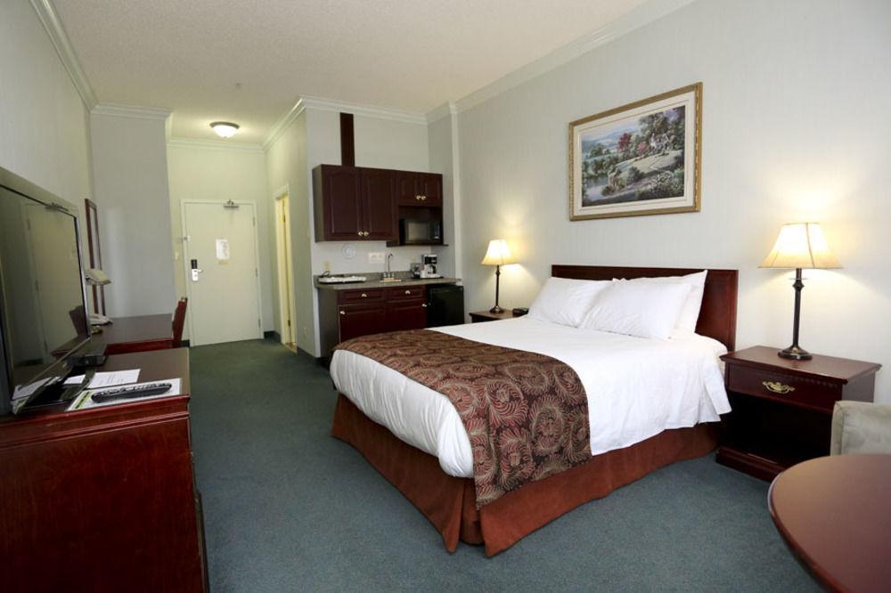 The Bridgeport Inn Fort Mcmurray Eksteriør bilde