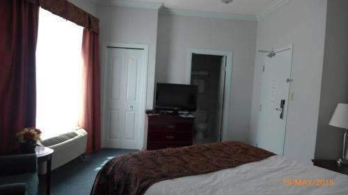The Bridgeport Inn Fort Mcmurray Eksteriør bilde